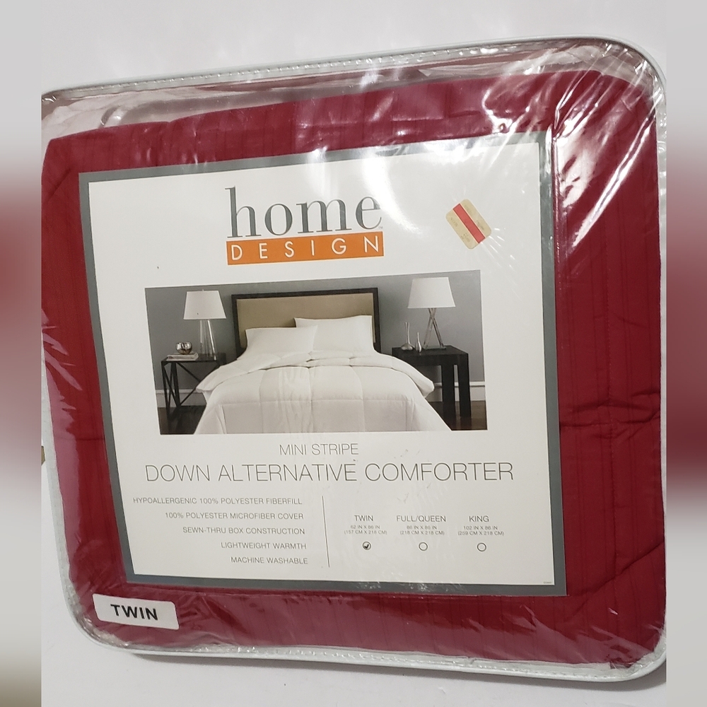 Home Design Mini Stripe Red Comforter